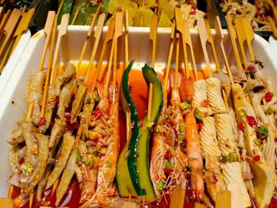 冷串串缽缽雞技術(shù)培訓(xùn)學(xué)校哪家好？餐飲小吃培訓(xùn)班