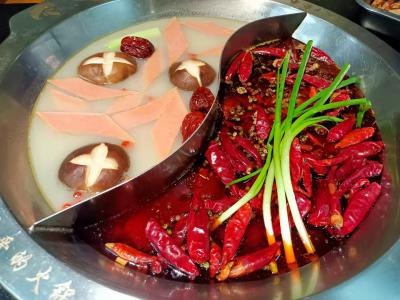  火鍋技術(shù)培訓(xùn)教師在哪里進(jìn)行一對(duì)一的教學(xué)？