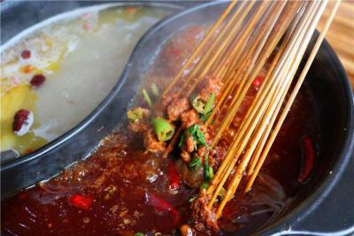 餐飲小吃培訓創(chuàng)業(yè)，哪里可以學習串串香技術(shù)培訓？