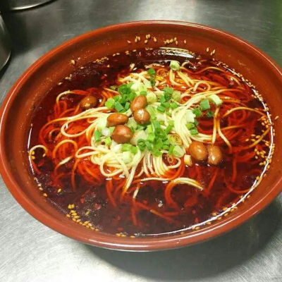 培訓面食班專業(yè)技術有哪些？傳統(tǒng)與創(chuàng)新的面點技術培訓課程